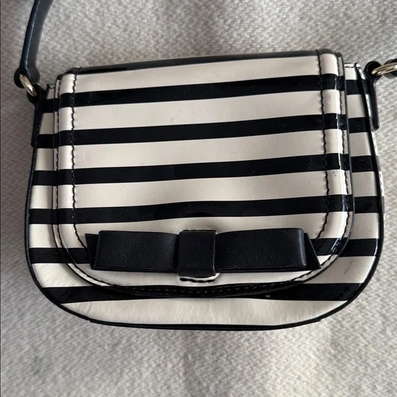 Kate Spade Cream Embossed Handbag - Picture 1 of 4